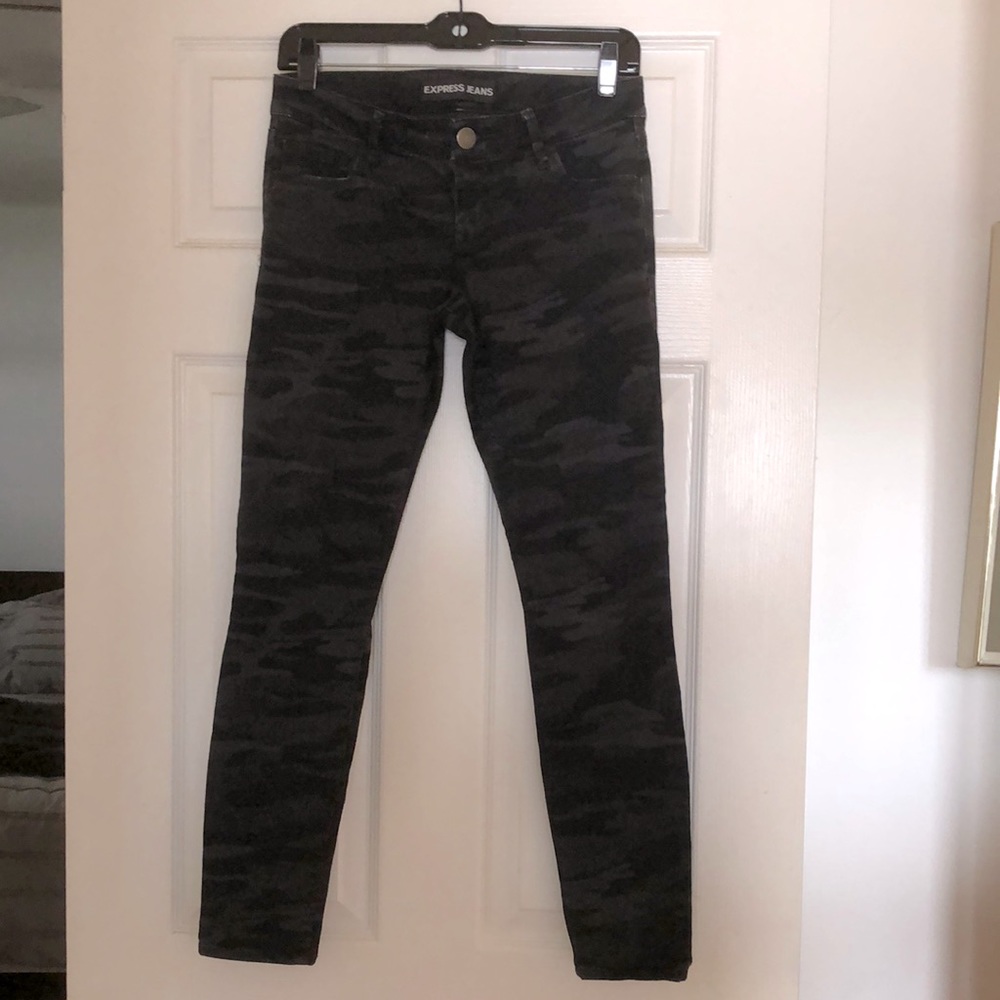 Express Jeans Black Camo Skinny Jeans Size 2